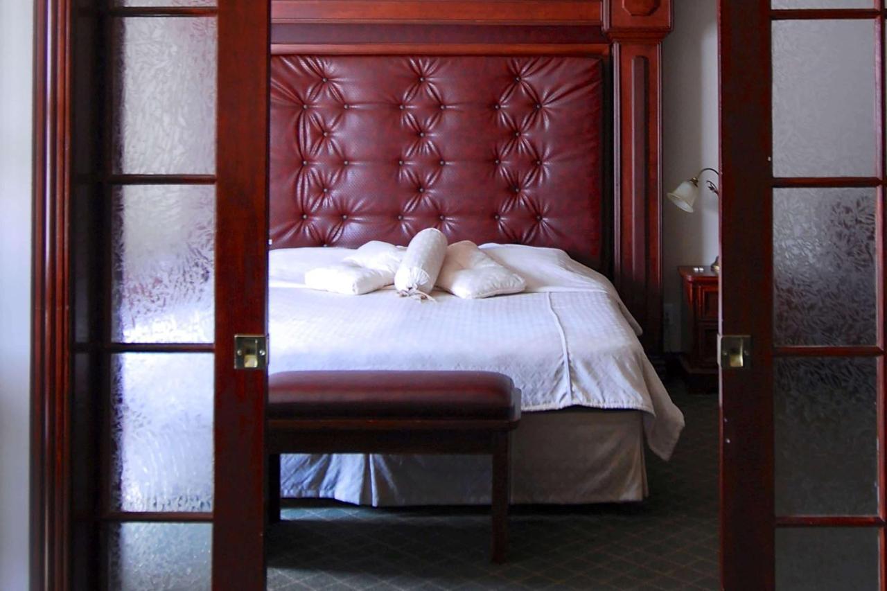 Hotel Travelodge By Wyndham ビクトリアビル エクステリア 写真